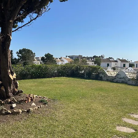 בית נופש Moradia 3 - Jardim Da Oura - 700m Da Do De Sao Joao