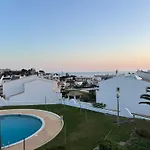 Moradia 3 - Jardim Da Oura - 700m Da Do De Sao Joao 別荘 *