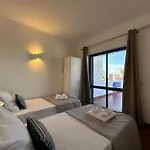 Moradia 3 - Jardim Da Oura - 700m Da Do De Sao Joao * Αλμπουφέιρα