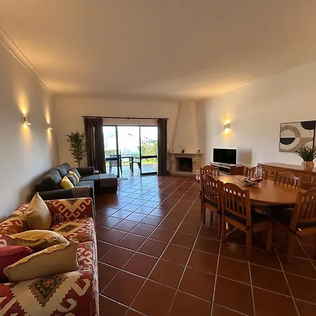 Casa de Férias Moradia 3 - Jardim Da Oura - 700m Da Do De São João *
