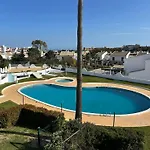 Feriehus Moradia 3 - Jardim Da Oura - 700m Da Do De Sao Joao *
